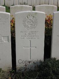 Bailleul Communal Cemetery Extension (Nord) - Smith, Alexander