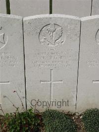 Bailleul Communal Cemetery Extension (Nord) - Smith, H