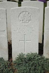 Bailleul Communal Cemetery Extension (Nord) - Smith, J H A