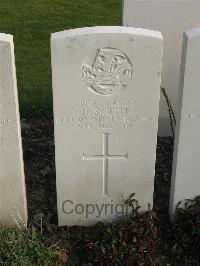 Bailleul Communal Cemetery Extension (Nord) - Smith, N