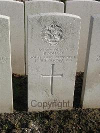 Bailleul Communal Cemetery Extension (Nord) - Smith, R