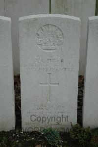 Bailleul Communal Cemetery Extension (Nord) - Smith, Stanley Lazelle