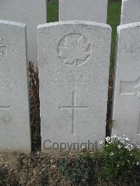 Bailleul Communal Cemetery Extension (Nord) - Smith, W J