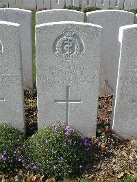 Bailleul Communal Cemetery Extension (Nord) - Spencer, Frank