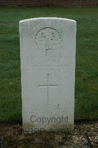 Bailleul Communal Cemetery Extension (Nord) - Sproul, Robert