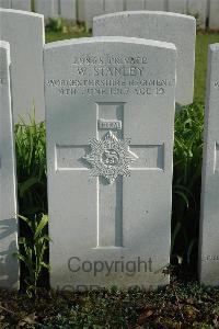 Bailleul Communal Cemetery Extension (Nord) - Stanley, Wilson
