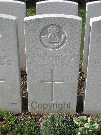 Bailleul Communal Cemetery Extension (Nord) - Stephens, A H