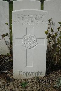 Bailleul Communal Cemetery Extension (Nord) - Stephens, N B