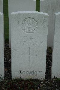 Bailleul Communal Cemetery Extension (Nord) - Stevens, William Parr