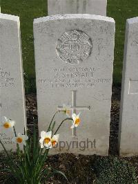Bailleul Communal Cemetery Extension (Nord) - Stewart, J