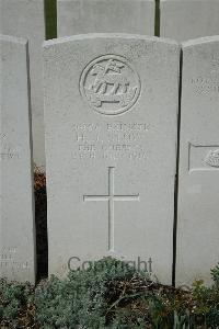 Bailleul Communal Cemetery Extension (Nord) - Stow, H J