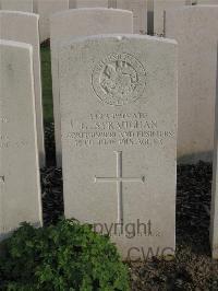 Bailleul Communal Cemetery Extension (Nord) - Straughan, George