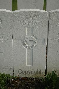 Bailleul Communal Cemetery Extension (Nord) - Stroud, Daniel Samuel