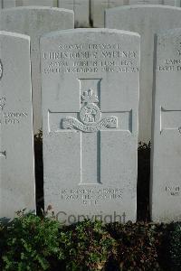 Bailleul Communal Cemetery Extension (Nord) - Sweeney, Christopher
