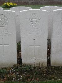 Bailleul Communal Cemetery Extension (Nord) - Syddall, George Basby