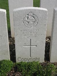 Bailleul Communal Cemetery Extension (Nord) - Syddall, R