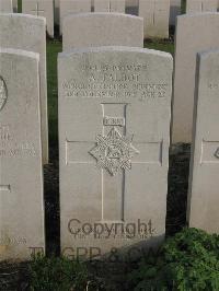 Bailleul Communal Cemetery Extension (Nord) - Talbot, A