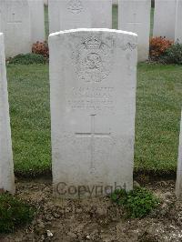 Bailleul Communal Cemetery Extension (Nord) - Thomas, J