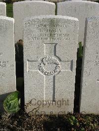 Bailleul Communal Cemetery Extension (Nord) - Tiney, Kenneth