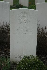 Bailleul Communal Cemetery Extension (Nord) - Tittley, Harry