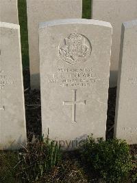 Bailleul Communal Cemetery Extension (Nord) - Tuckwell, F T