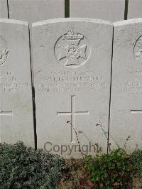 Bailleul Communal Cemetery Extension (Nord) - Turnbull, Walter