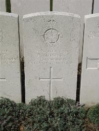 Bailleul Communal Cemetery Extension (Nord) - Vaughan, Frederick