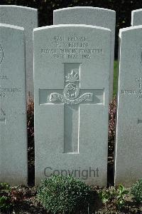 Bailleul Communal Cemetery Extension (Nord) - Verlin, F