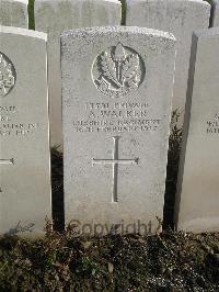 Bailleul Communal Cemetery Extension (Nord) - Walker, A