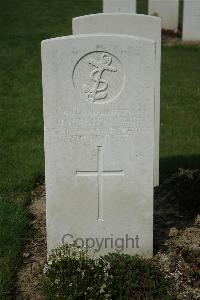 Bailleul Communal Cemetery Extension (Nord) - Wallace, H D M