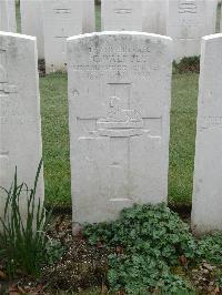 Bailleul Communal Cemetery Extension (Nord) - Walpole, C