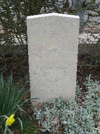 Bailleul Communal Cemetery Extension (Nord) - Walter, Fraz