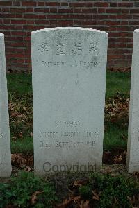 Bailleul Communal Cemetery Extension (Nord) - Wang Chi Shun, 