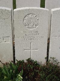 Bailleul Communal Cemetery Extension (Nord) - Ward, P E A