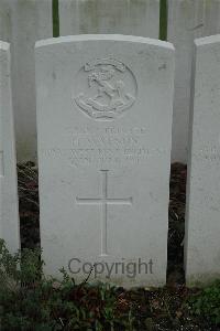 Bailleul Communal Cemetery Extension (Nord) - Watson, H