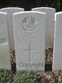 Bailleul Communal Cemetery Extension (Nord) - Webb, Charles Frederick