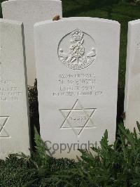 Bailleul Communal Cemetery Extension (Nord) - Wenger, N