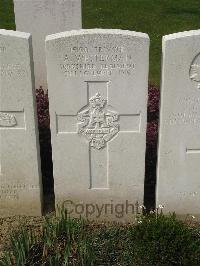 Bailleul Communal Cemetery Extension (Nord) - Westerman, A