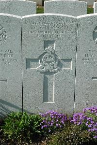 Bailleul Communal Cemetery Extension (Nord) - Whitcombe, J G