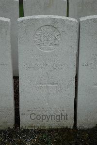 Bailleul Communal Cemetery Extension (Nord) - White, Alfred