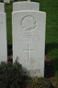 Bailleul Communal Cemetery Extension (Nord) - Whiteman, Harry