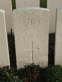 Bailleul Communal Cemetery Extension (Nord) - Wight, W
