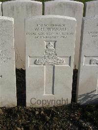 Bailleul Communal Cemetery Extension (Nord) - Wignall, W H