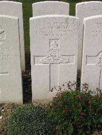 Bailleul Communal Cemetery Extension (Nord) - Wilkinson, G E