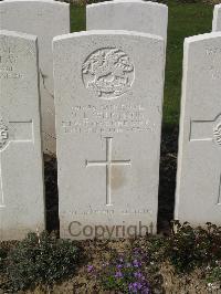 Bailleul Communal Cemetery Extension (Nord) - Wilkinson, Norman Leslie