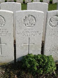 Bailleul Communal Cemetery Extension (Nord) - Wilkinson, T M