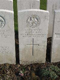 Bailleul Communal Cemetery Extension (Nord) - Williams, William