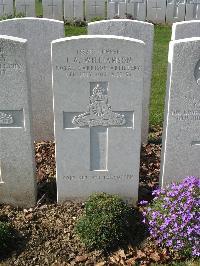 Bailleul Communal Cemetery Extension (Nord) - Williamson, James Alexander