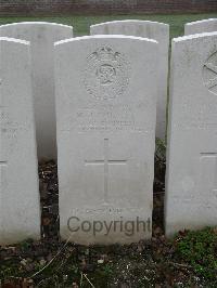 Bailleul Communal Cemetery Extension (Nord) - Wilmot, Herbert John