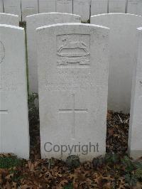 Bailleul Communal Cemetery Extension (Nord) - Wilson, Sutcliffe